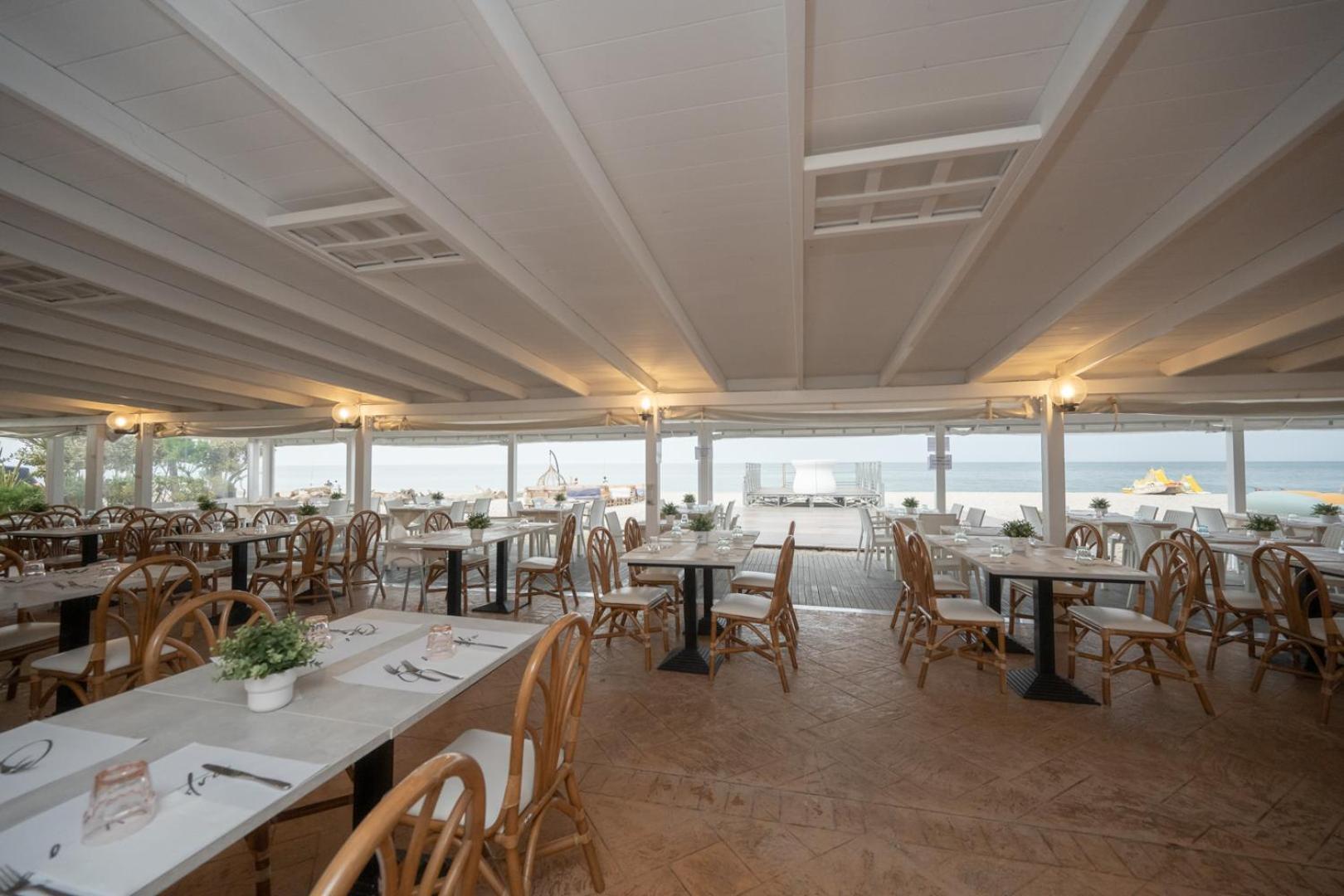 Cala Nostra Resort Маротта Экстерьер фото